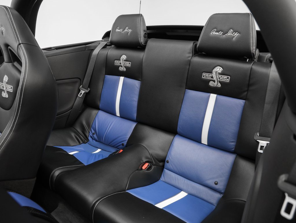 Used 2012 Ford Mustang Shelby GT500 w/ Electronics Pkg image 72