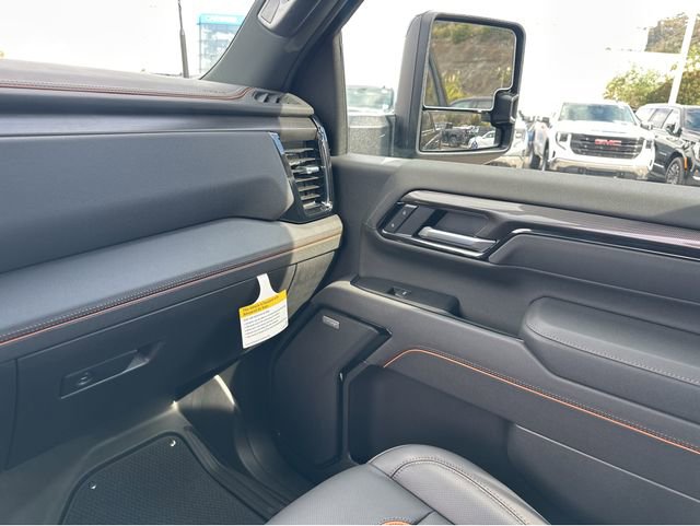 New 2026 GMC Sierra 2500 AT4 w/ AT4 Premium Plus Package image 18