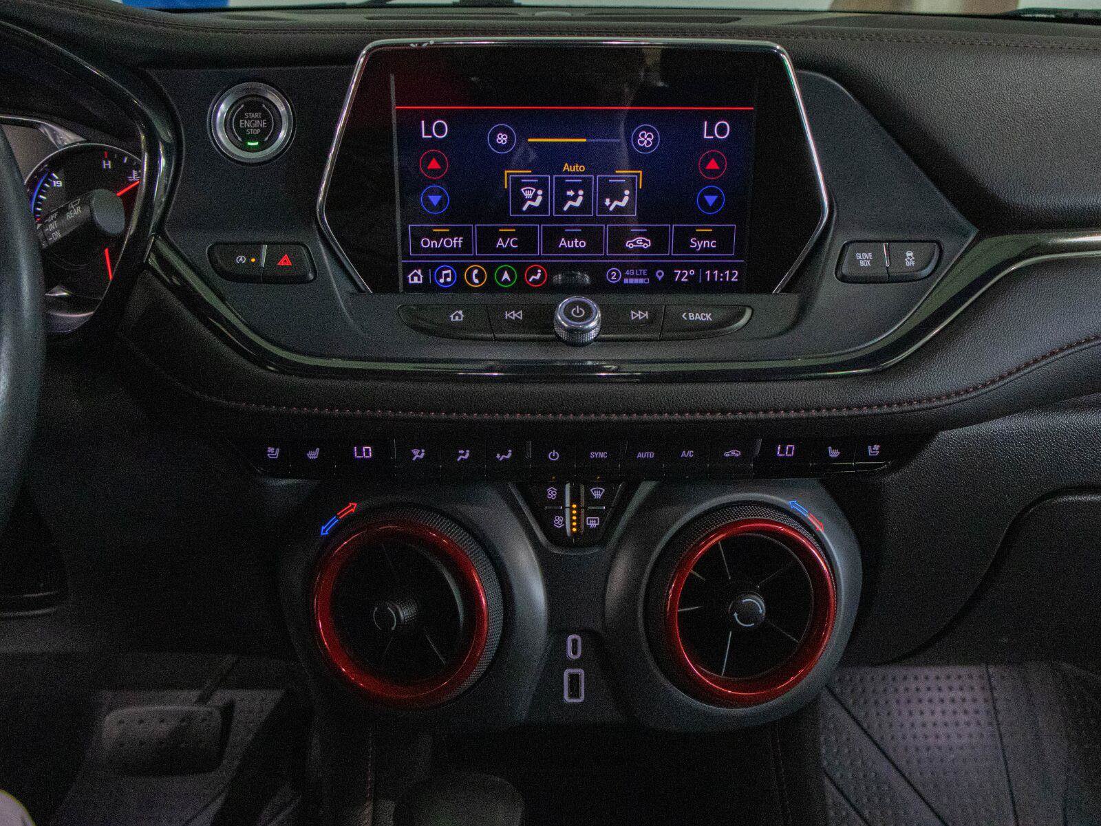 Used 2022 Chevrolet Blazer RS w/ Enhanced Convenience Package FWD image 4