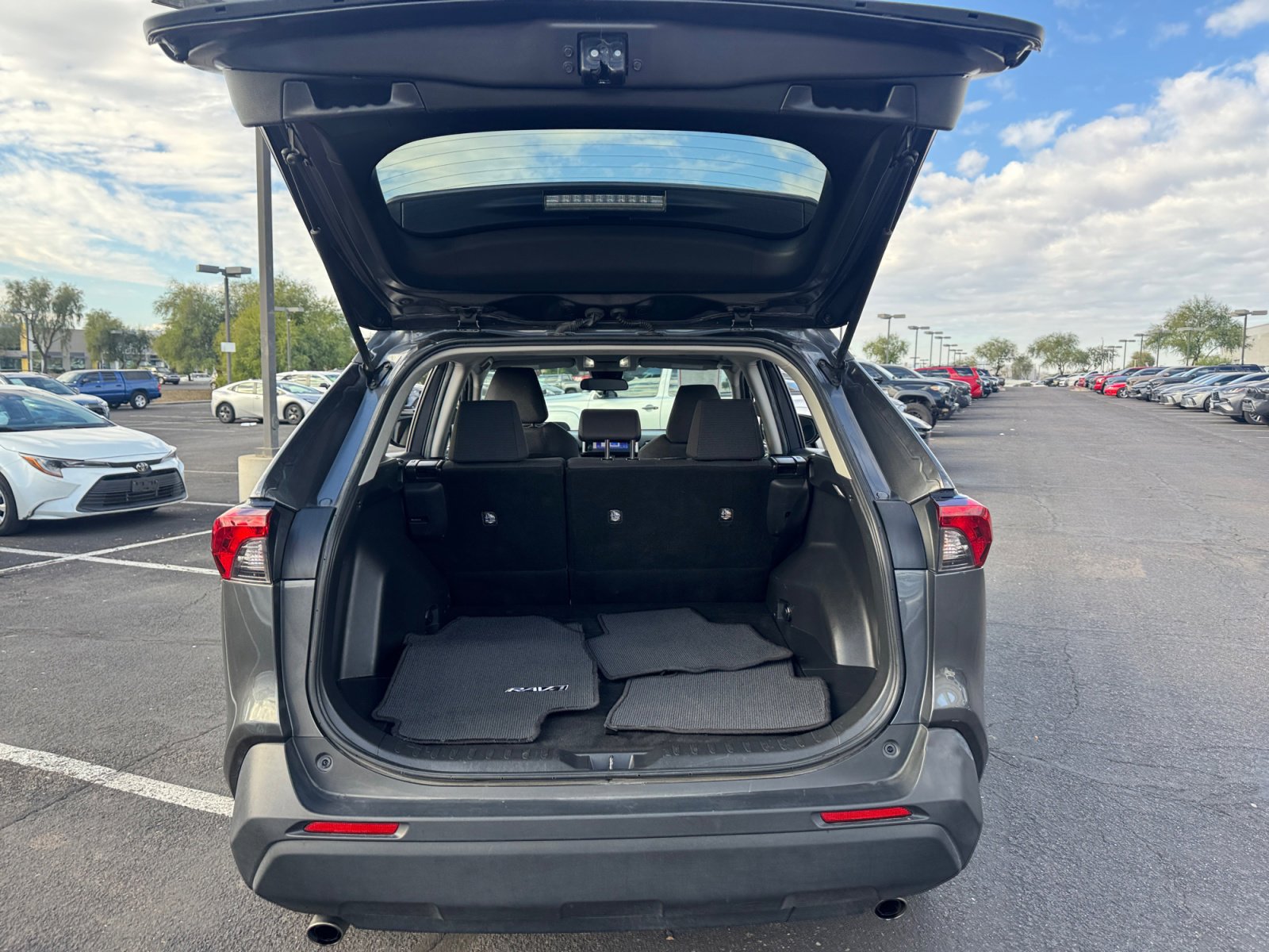 Certified 2023 Toyota RAV4 LE image 34