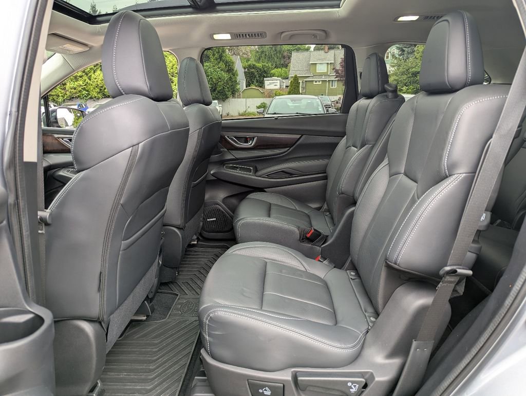 Used 2023 Subaru Ascent Touring AWD/4WD image 32