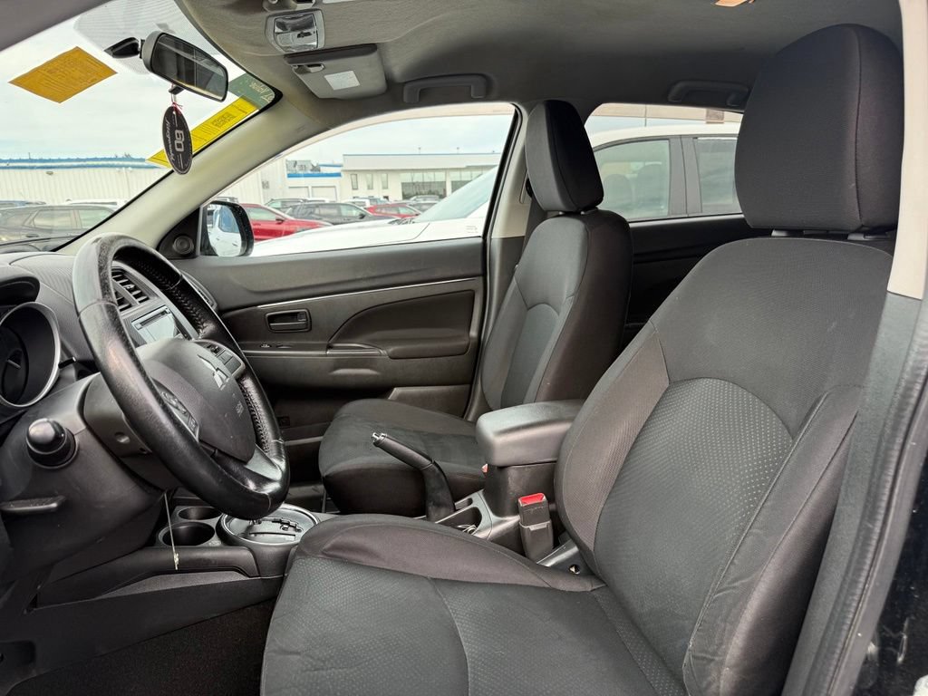 Used 2015 Mitsubishi Outlander Sport ES AWD/4WD image 19