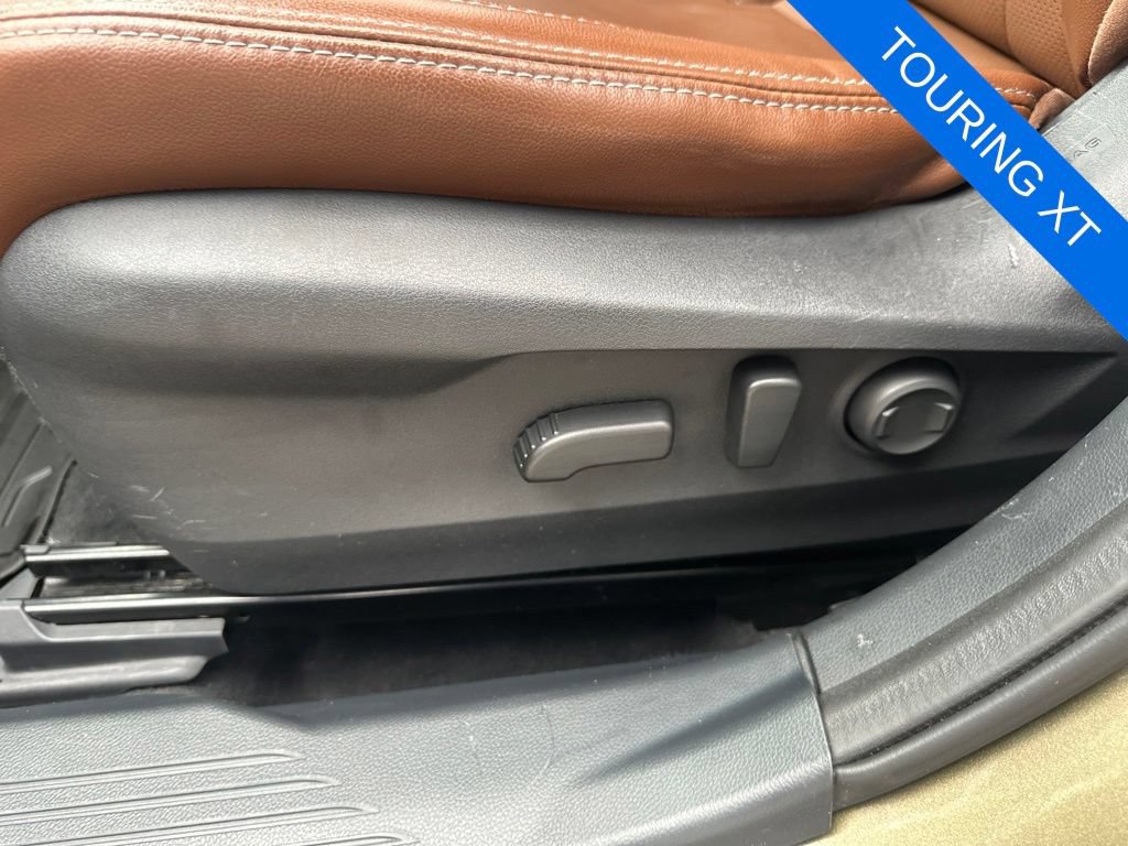 Used 2022 Subaru Outback Touring XT AWD/4WD image 12