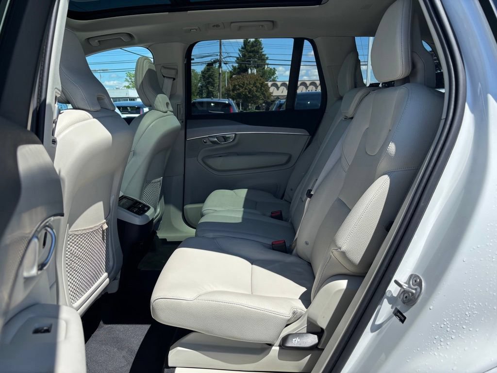 Used 2024 Volvo XC90 B5 Core w/ Climate Package AWD/4WD image 20