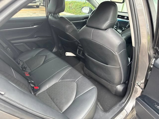 Used 2020 Toyota Camry XSE FWD image 18