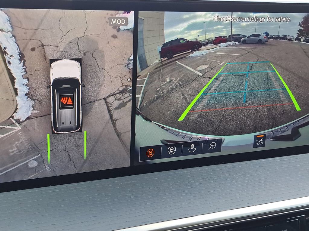 Certified 2026 INFINITI QX80 4WD w/ Sport Exterior Package image 8