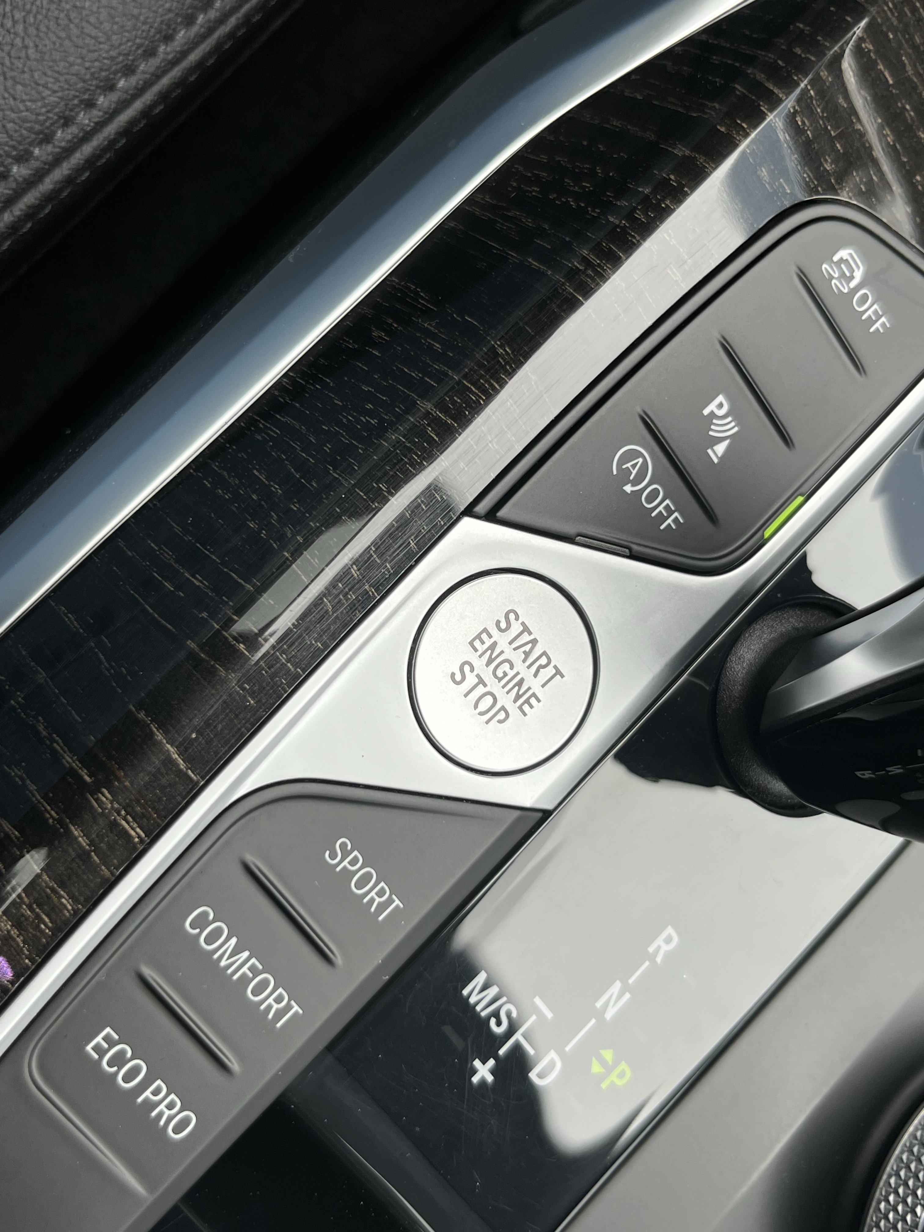 Used 2021 BMW 330i xDrive Sedan w/ Convenience Package image 31