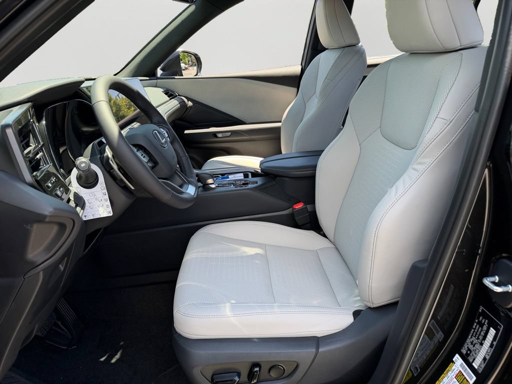 New 2026 Lexus TX 350 AWD image 13