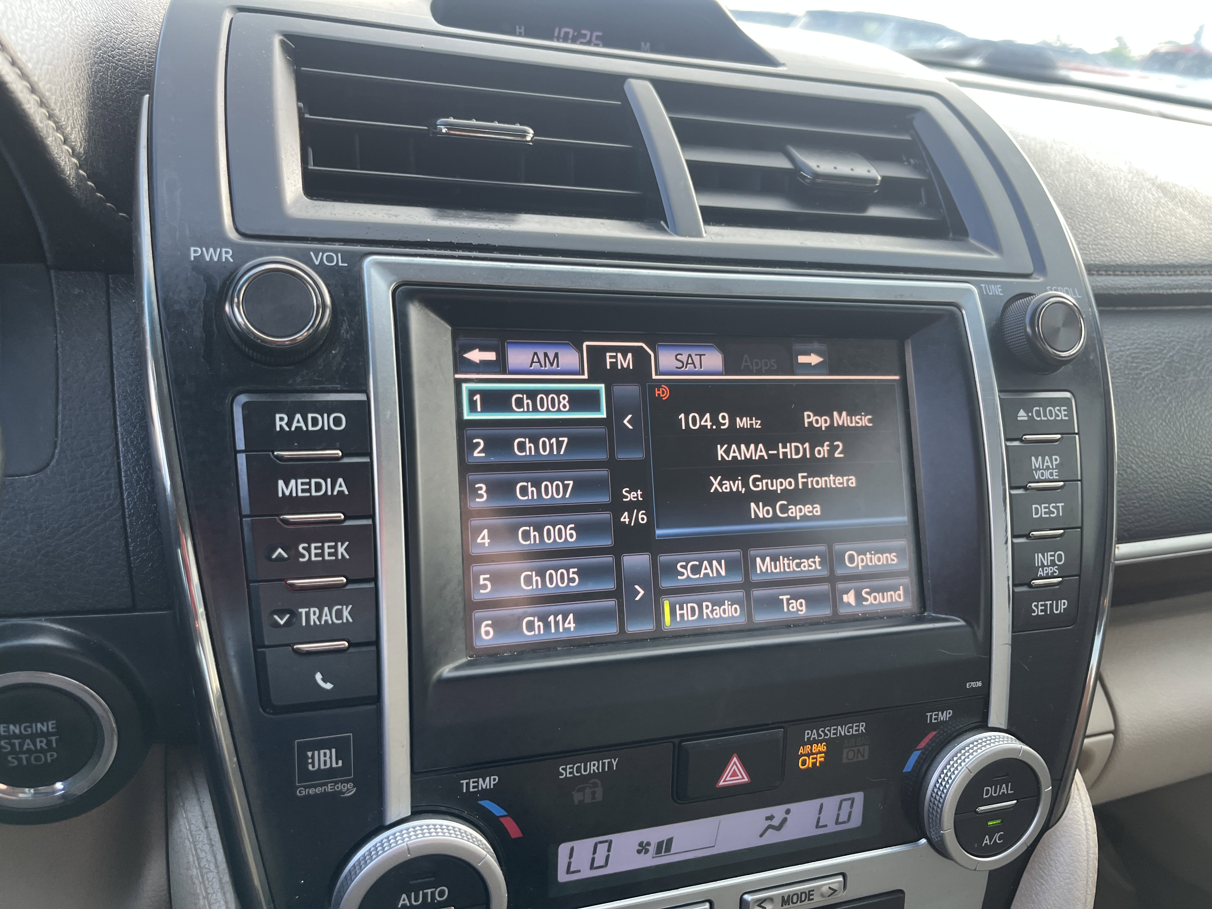 Used 2012 Toyota Camry XLE image 23