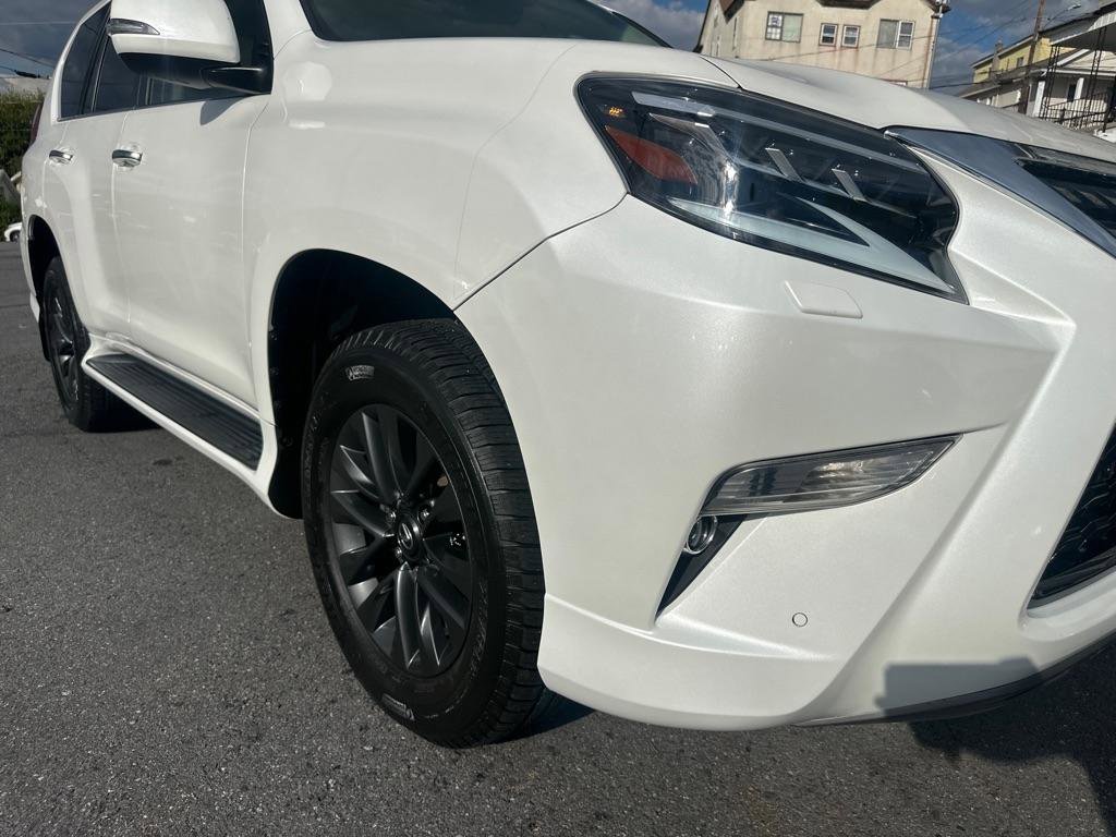 Used 2020 Lexus GX 460 Premium w/ Premium Package AWD/4WD image 12