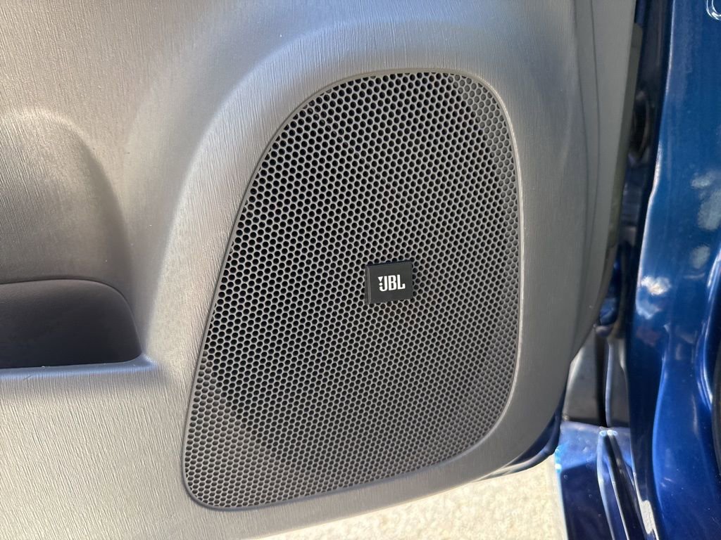 Used 2011 Toyota Prius Three image 16