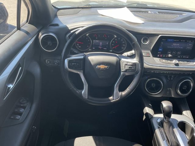 Used 2020 Chevrolet Blazer LT FWD image 12
