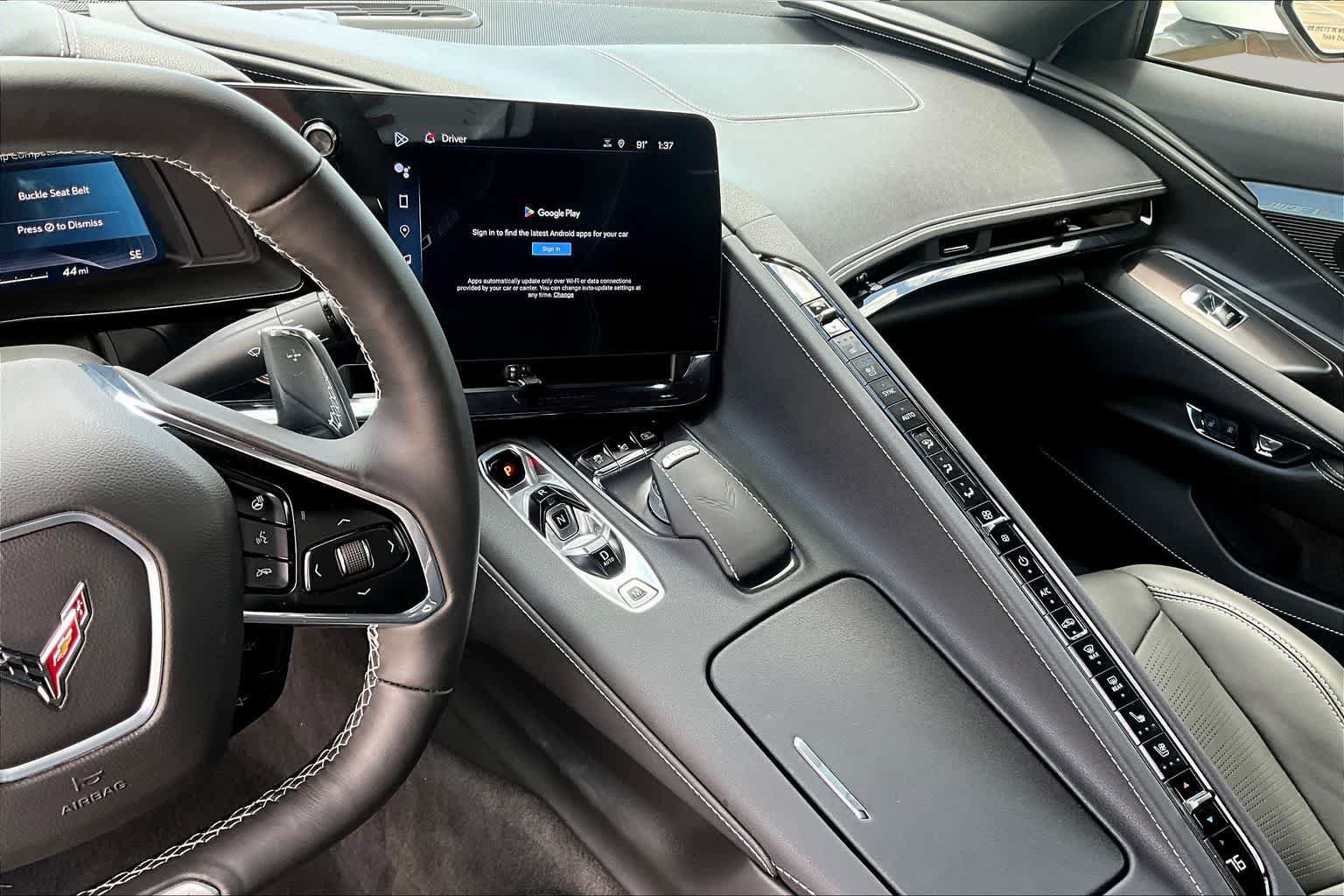 Used 2024 Chevrolet Corvette Z06 RWD image 6