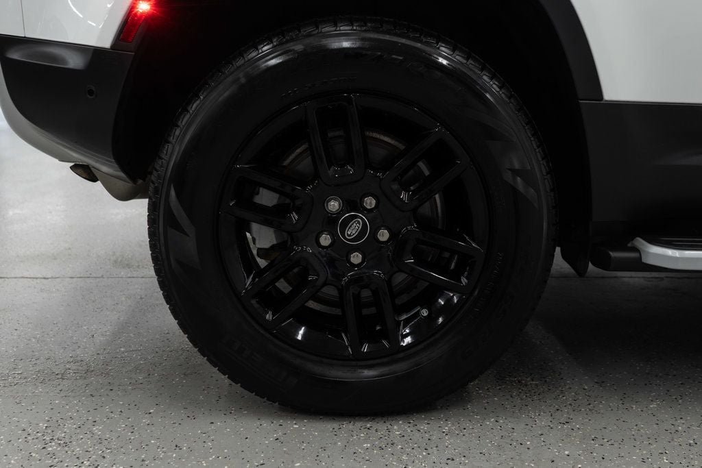 Used 2024 Land Rover Defender 110 S AWD/4WD image 35