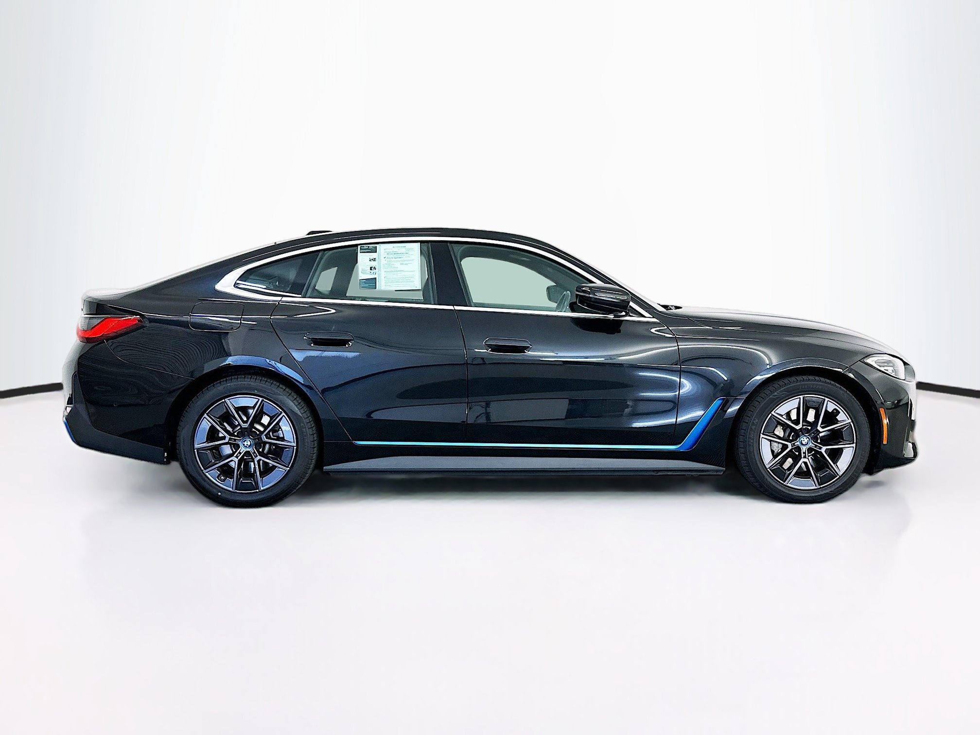 Used 2024 BMW i4 xDrive40i AWD/4WD image 10