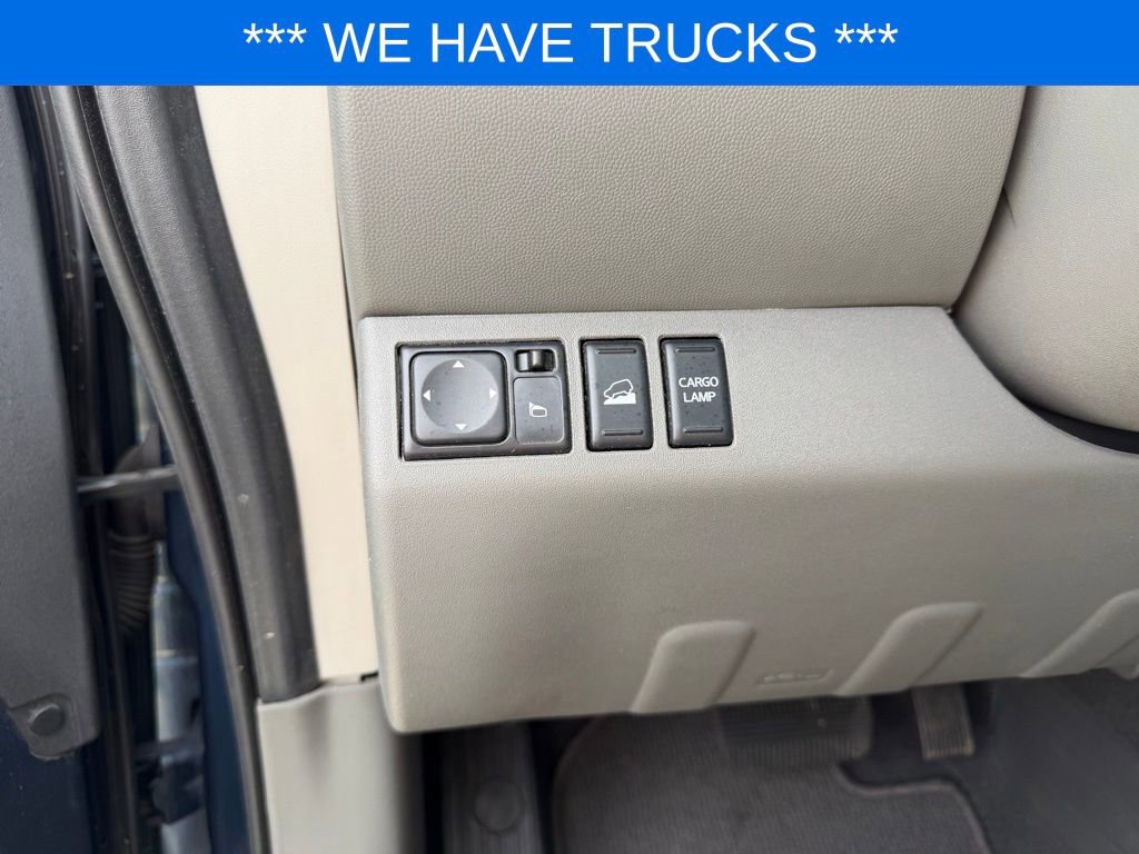 Used 2020 Nissan Frontier SV image 15