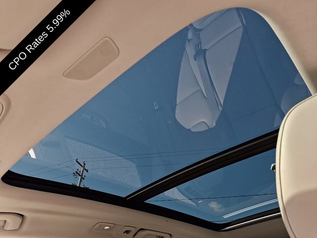 Certified 2023 Volvo XC60 B6 Ultimate w/ Protection Package Premier AWD/4WD image 17