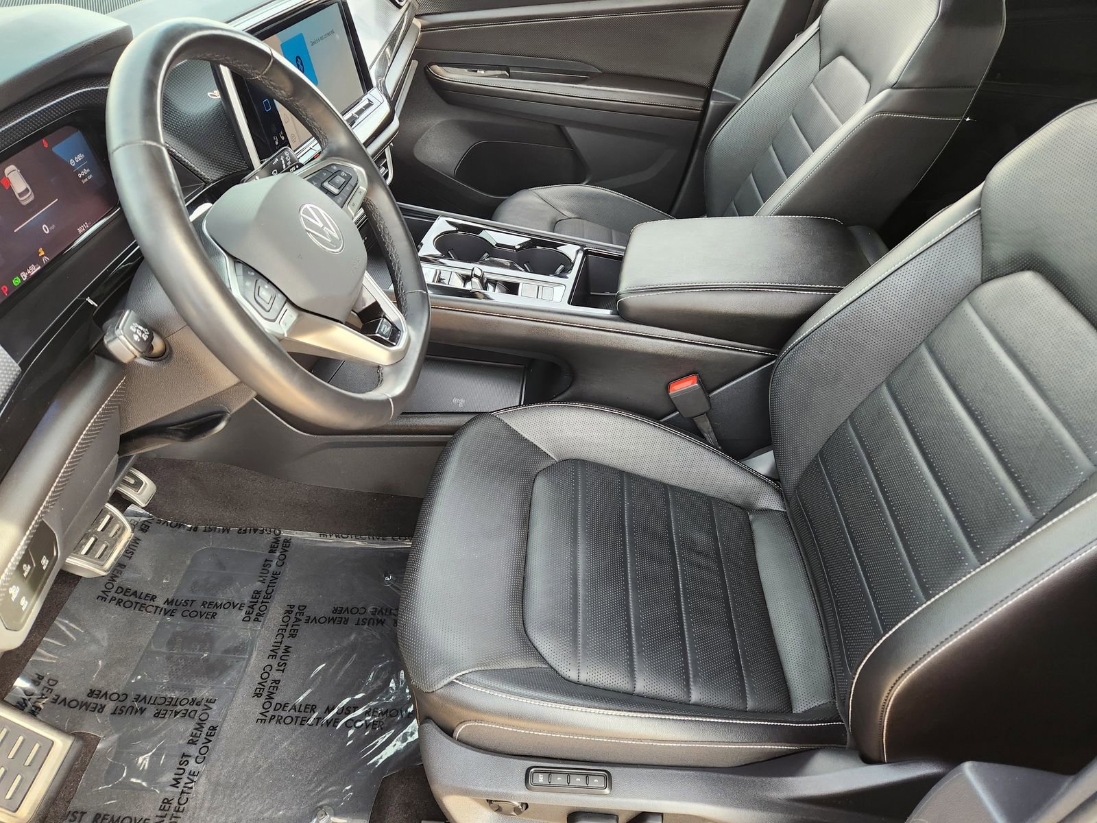 Used 2025 Volkswagen Atlas Cross Sport SEL R-Line image 17