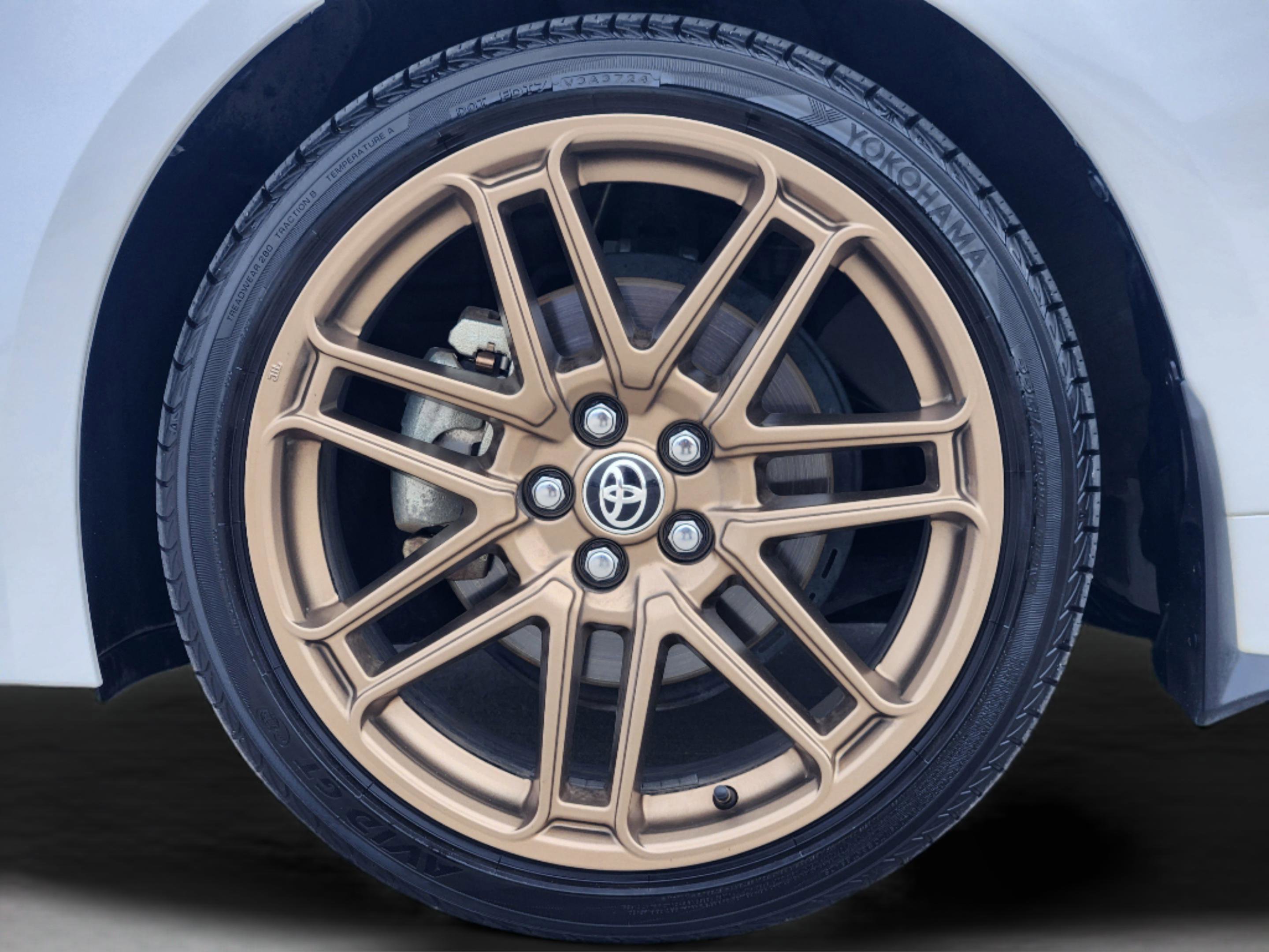 Used 2025 Toyota Corolla Hatchback image 11