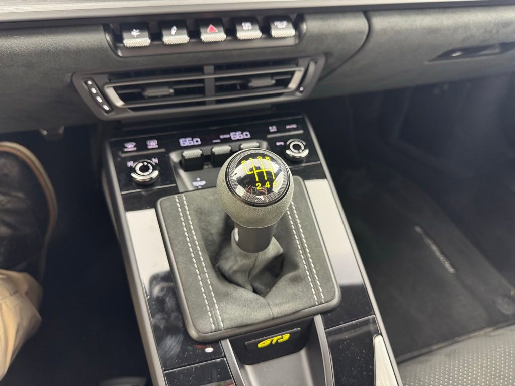Certified 2022 Porsche 911 GT3 RWD image 22