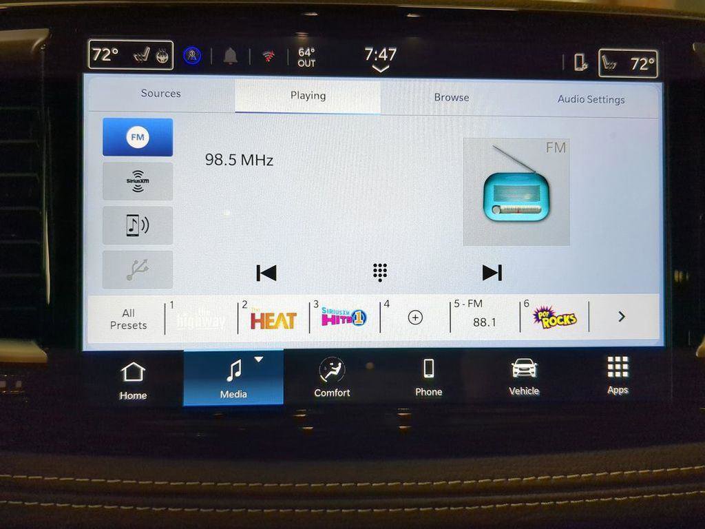 New 2026 Chrysler Pacifica Select image 15