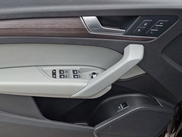 Used 2021 Audi Q5 2.0T Premium image 21