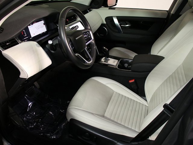 Used 2023 Land Rover Discovery Sport SE image 12