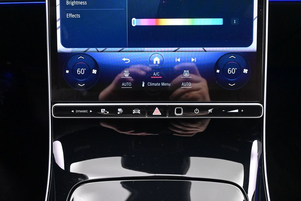 Used 2024 Mercedes-Benz S 580e 4MATIC Sedan image 52