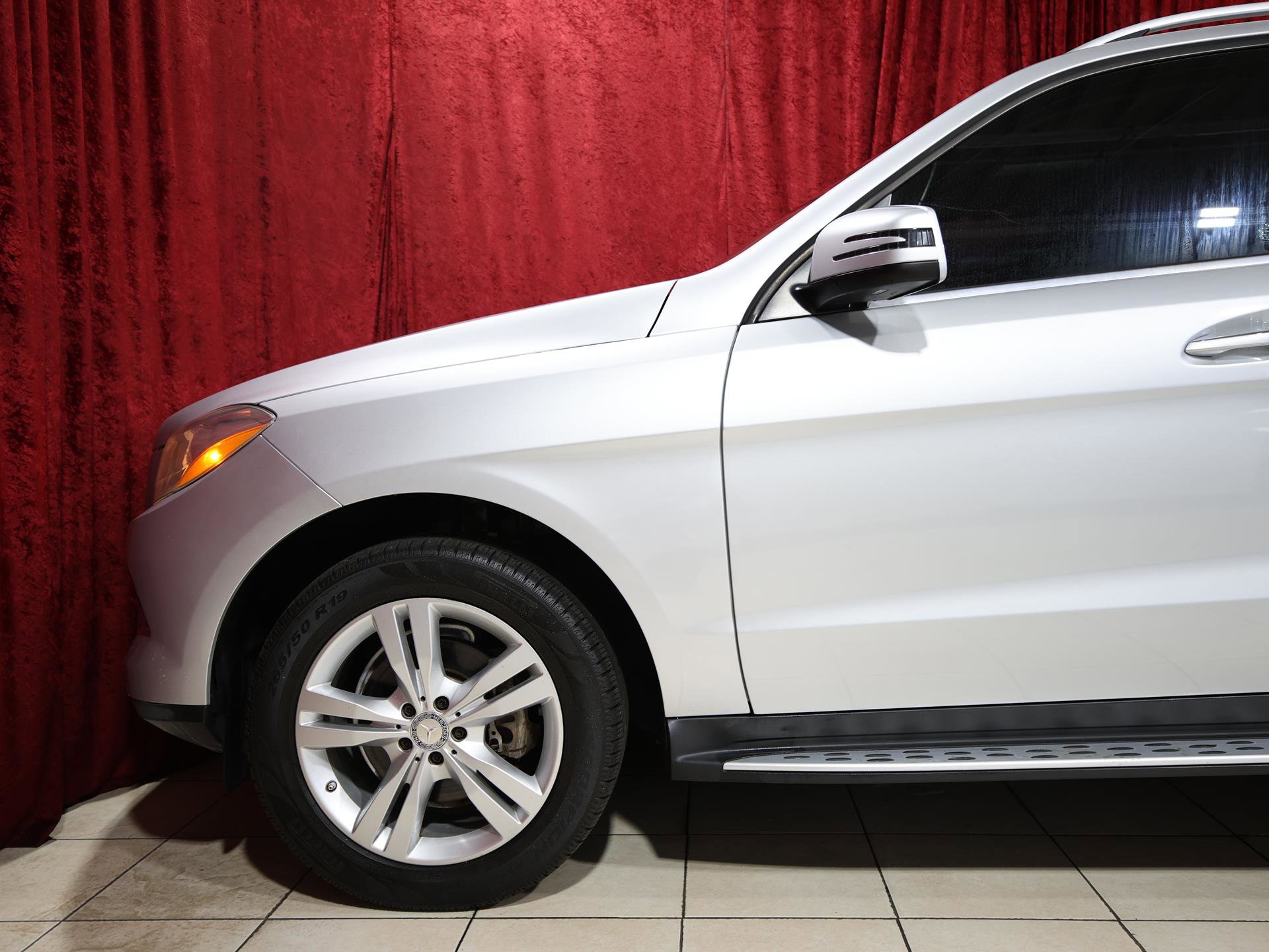 Used 2015 Mercedes-Benz ML 250 BlueTEC 4MATIC image 5