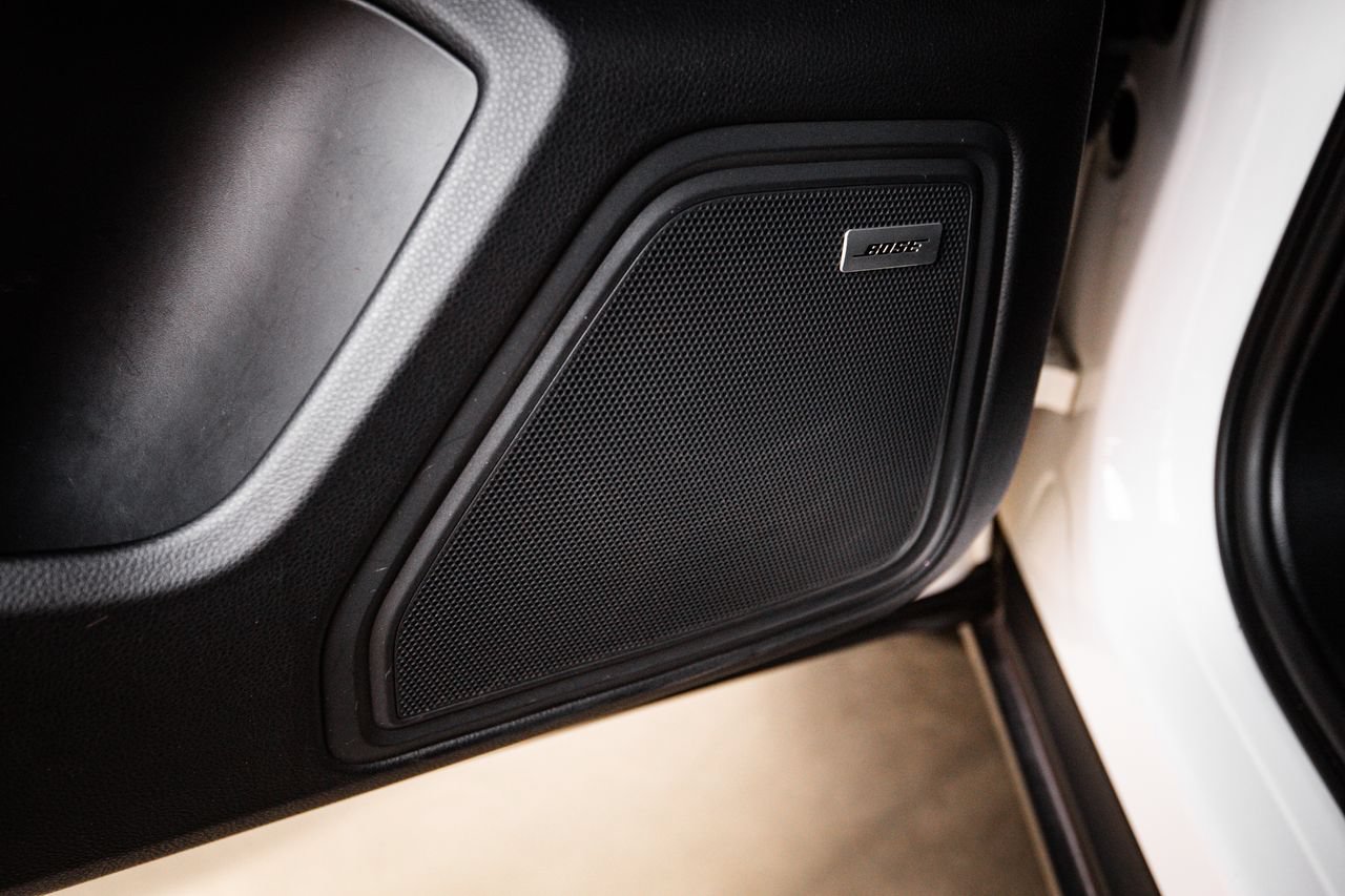 Certified 2021 Porsche Macan AWD/4WD image 21