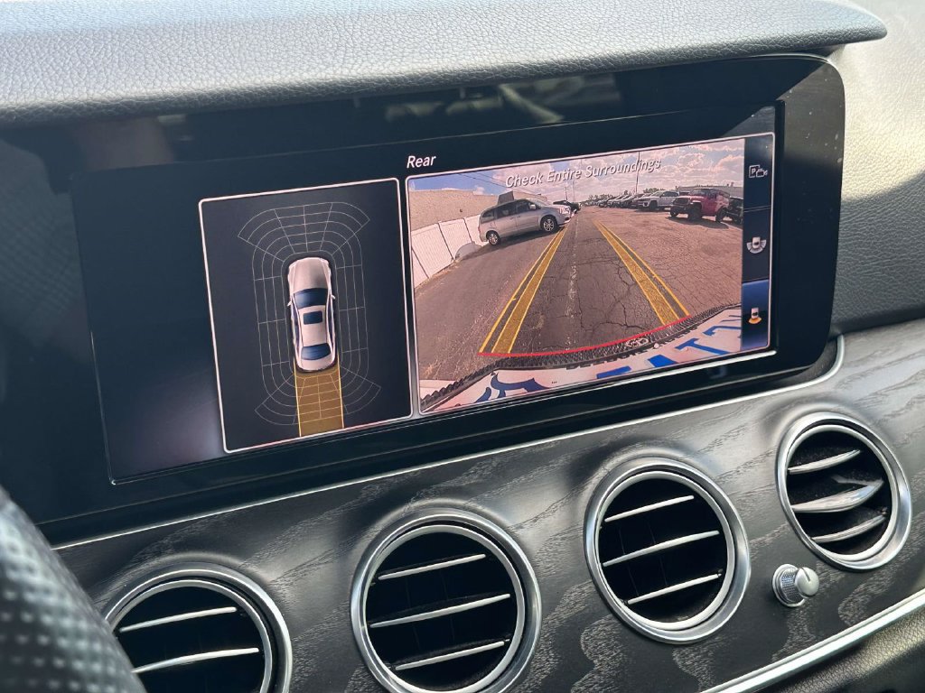 Used 2018 Mercedes-Benz E 300 image 26