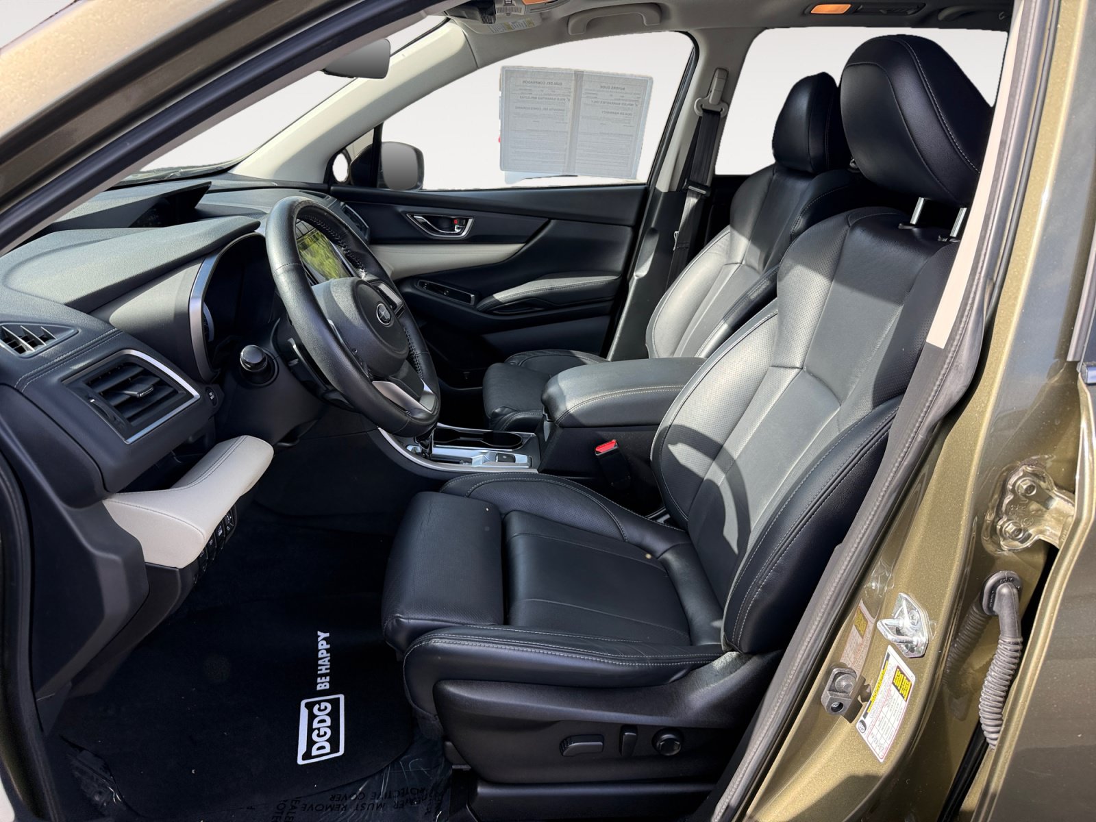 Used 2022 Subaru Ascent Limited w/ Technology Package AWD/4WD image 10