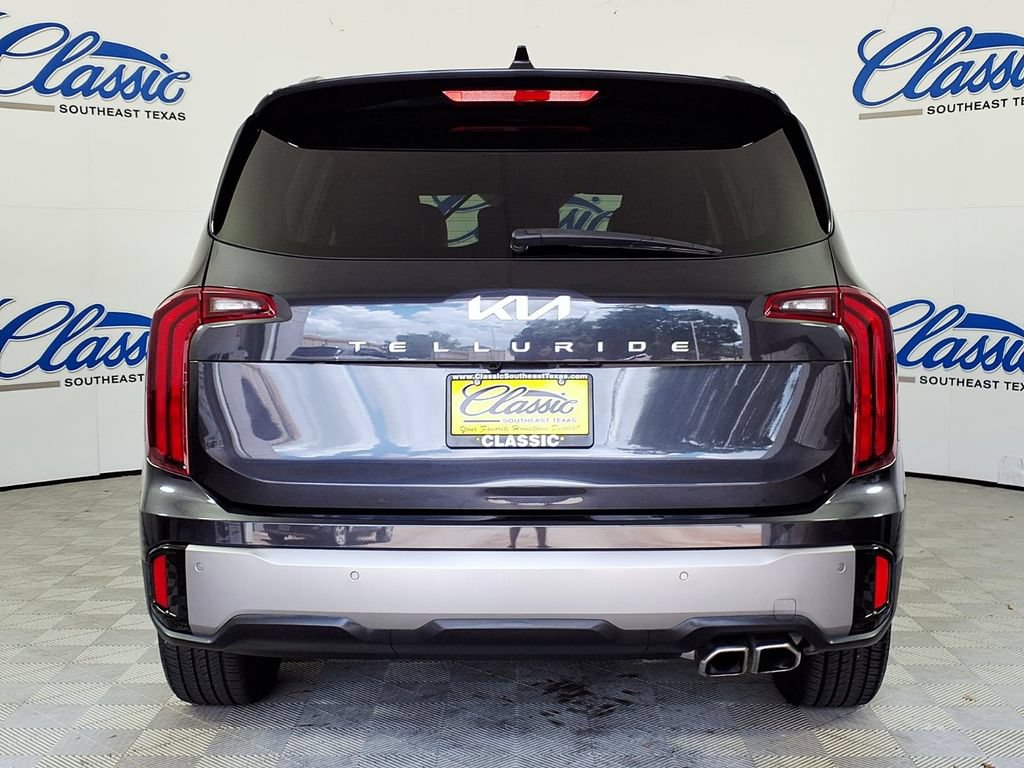 Used 2025 Kia Telluride S FWD image 4