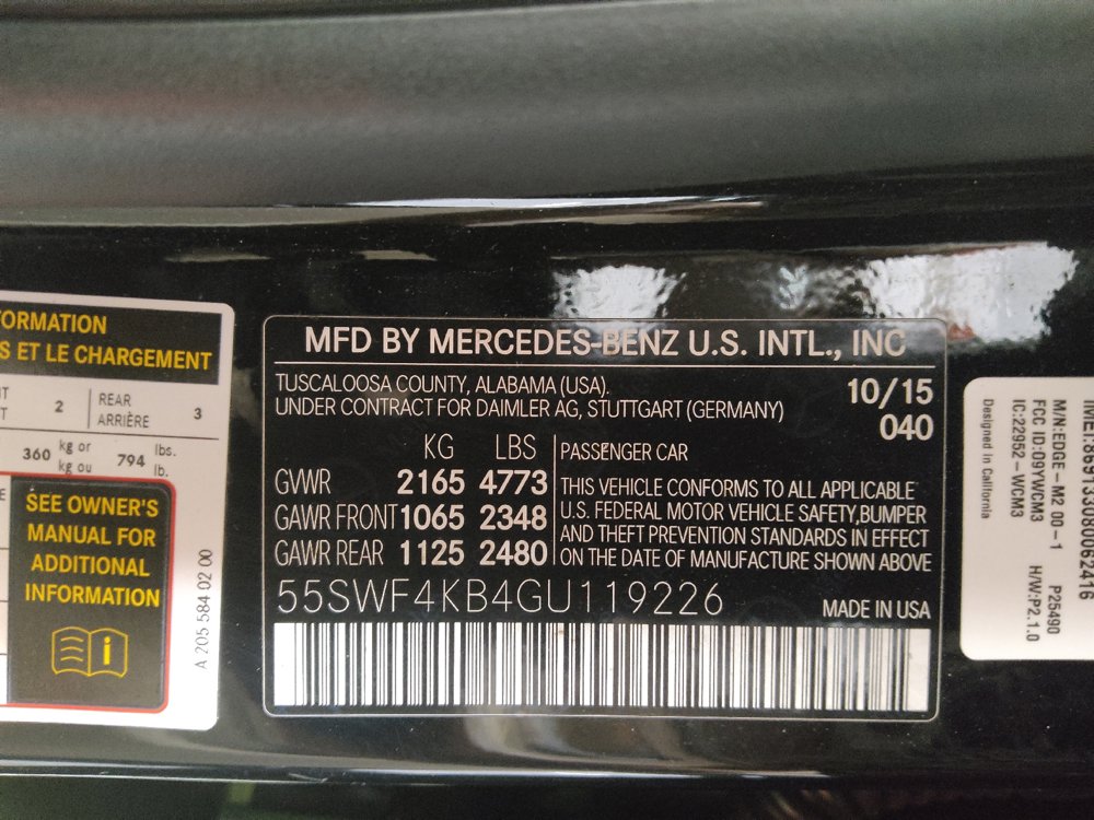Used 2016 Mercedes-Benz C 300 4MATIC Sedan w/ Multimedia Package image 33