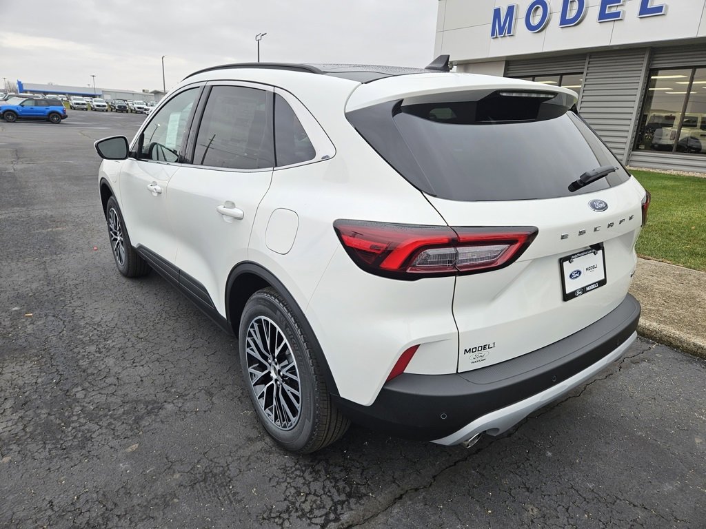 New 2026 Ford Escape SE image 9