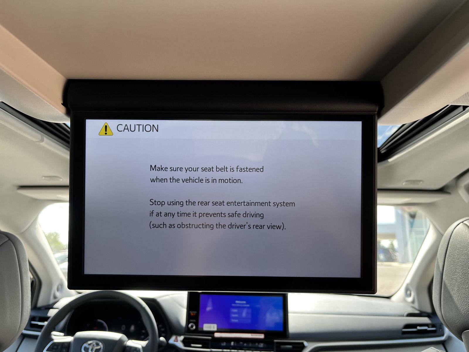 New 2025 Toyota Sienna XLE image 19