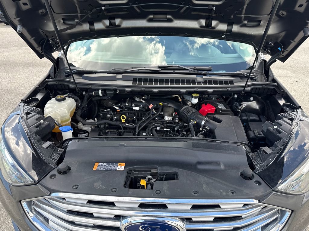 Used 2020 Ford Edge SEL image 27