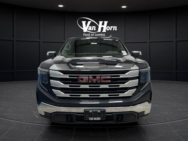 Used 2023 GMC Sierra 1500 SLE AWD/4WD image 2