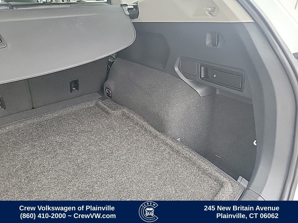 Used 2019 Volkswagen Tiguan SE image 53