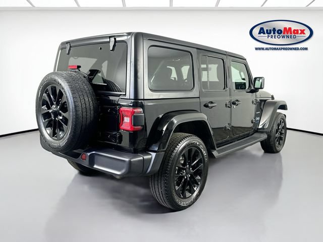 Used 2023 Jeep Wrangler Unlimited Sahara w/ Cold Weather Group AWD/4WD image 2
