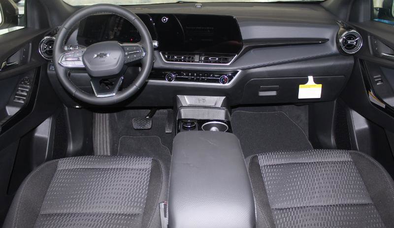 New 2026 Chevrolet Equinox LT w/ Midnight Edition image 31