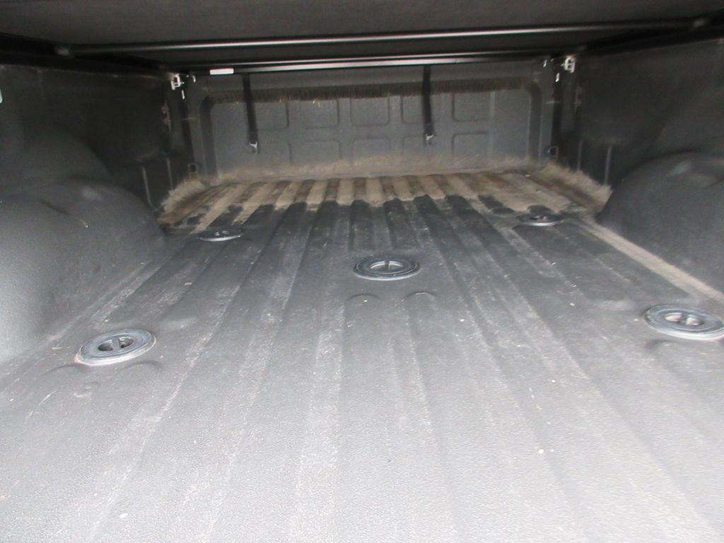 Used 2021 RAM 3500 Laramie AWD/4WD image 8