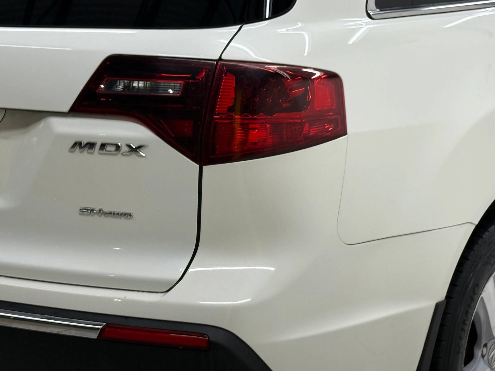 Used 2013 Acura MDX w/ Technology & Entertainment AWD/4WD image 10