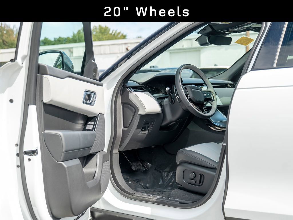 Used 2026 Land Rover Range Rover Velar S image 11