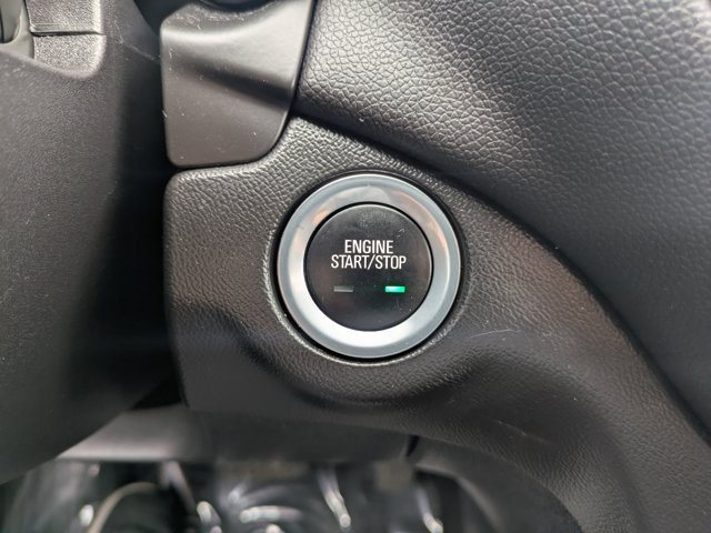 Used 2018 Chevrolet Equinox LT AWD/4WD image 25