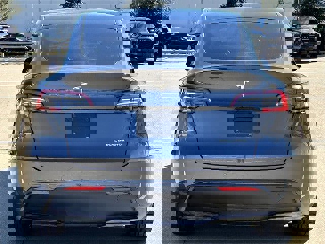 Used 2020 Tesla Model Y Long Range image 5