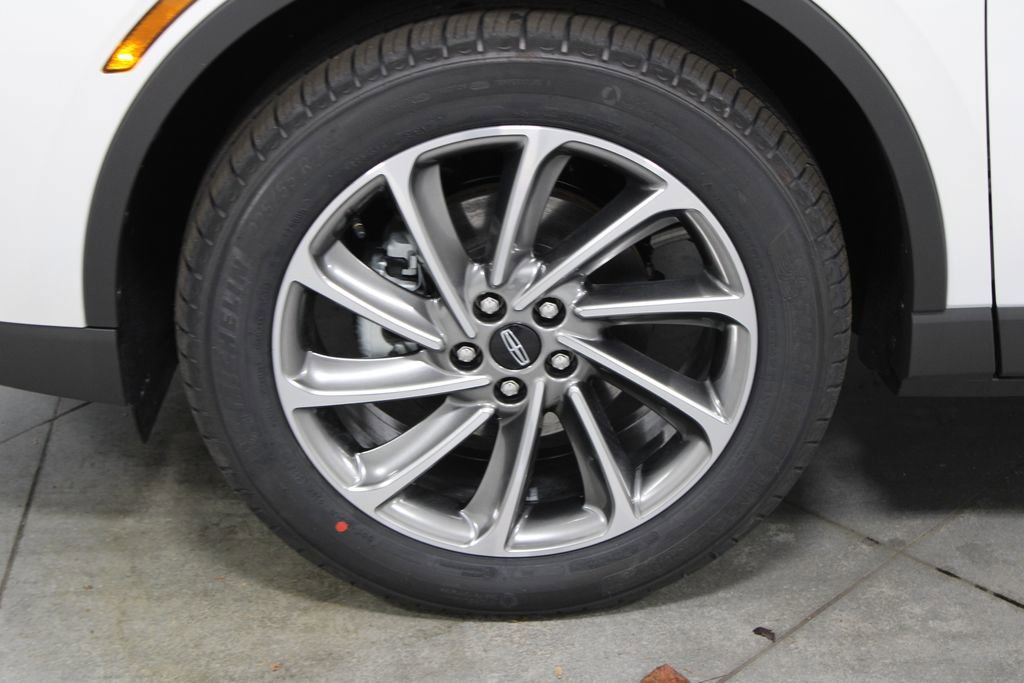 New 2026 Lincoln Corsair Premiere image 18