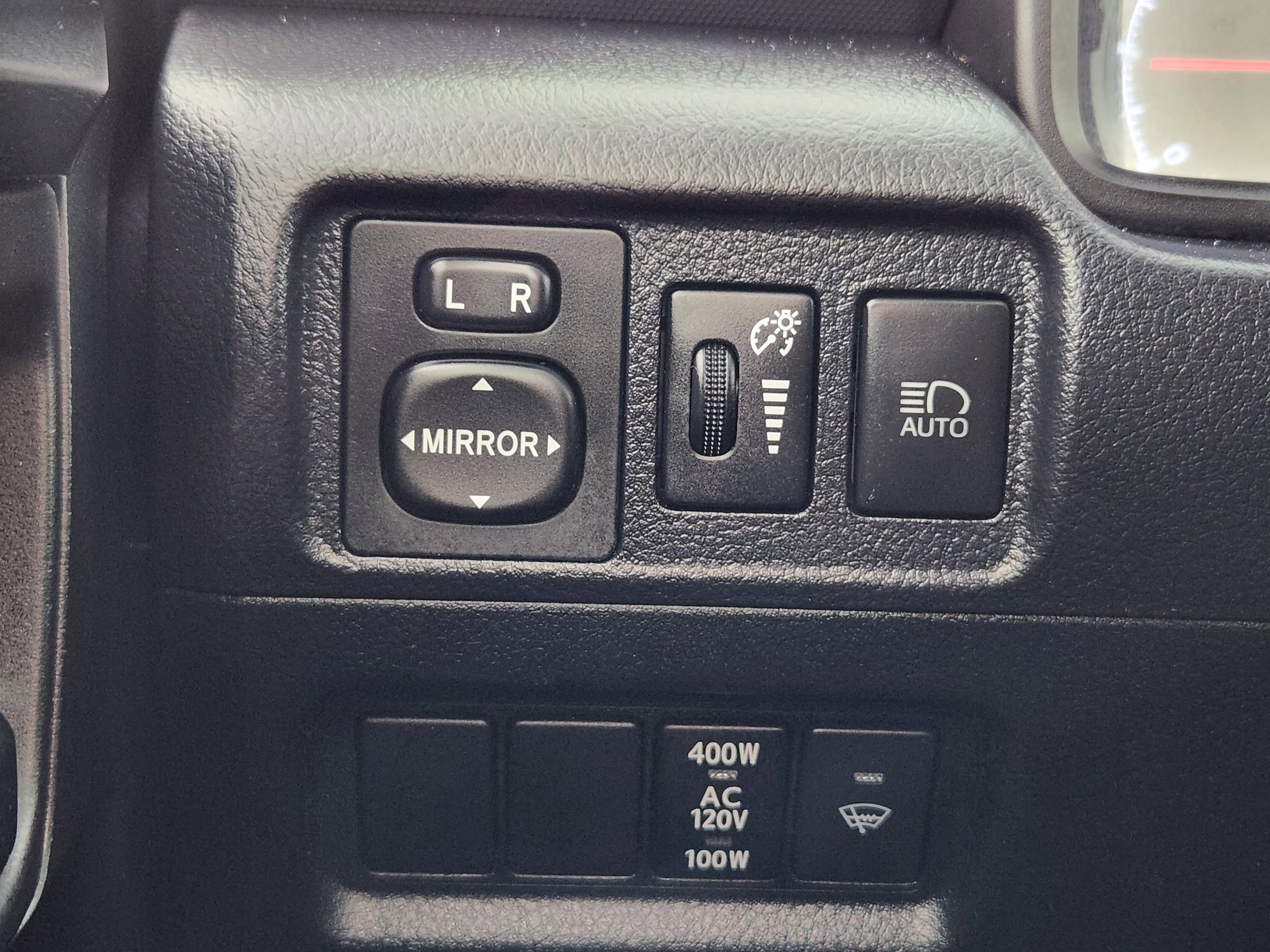 Used 2022 Toyota 4Runner TRD Off-Road image 27