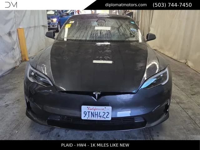 Used 2025 Tesla Model S Plaid AWD/4WD image 2
