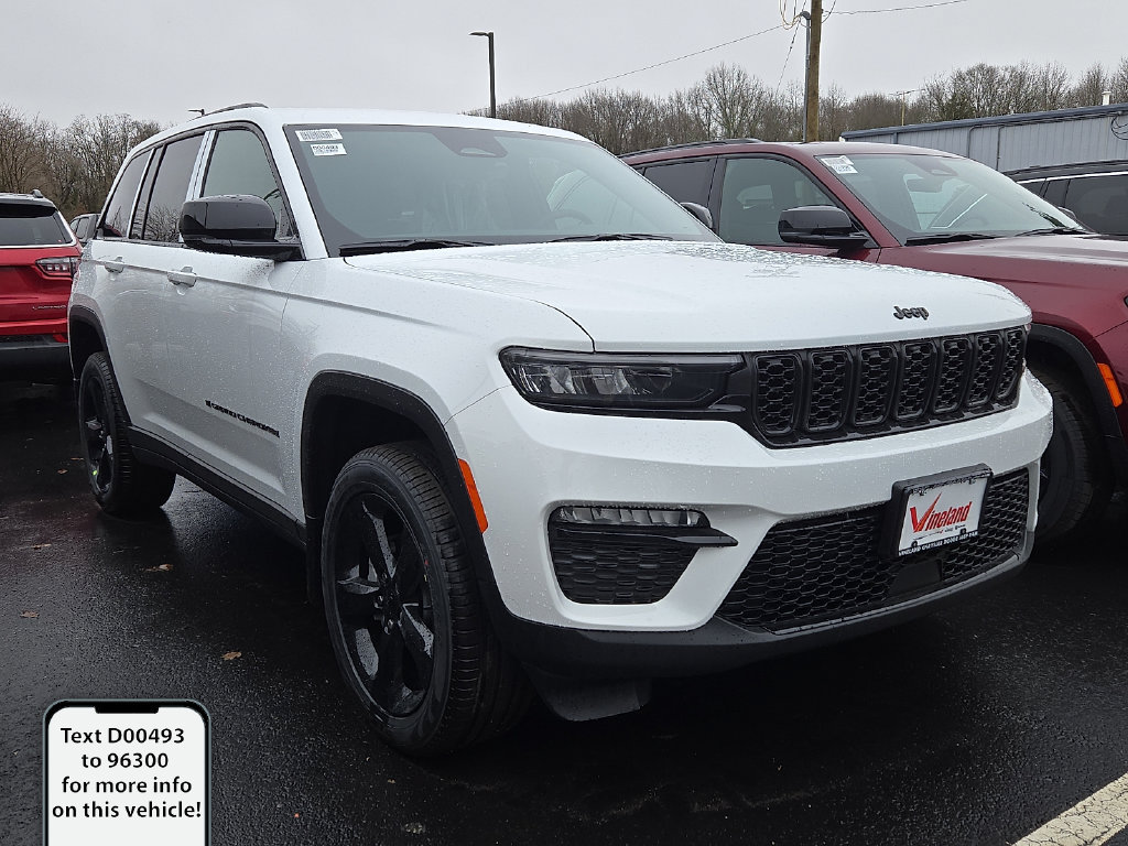 New 2025 Jeep Grand Cherokee Limited w/ Black Appearance Package AWD/4WD image 1